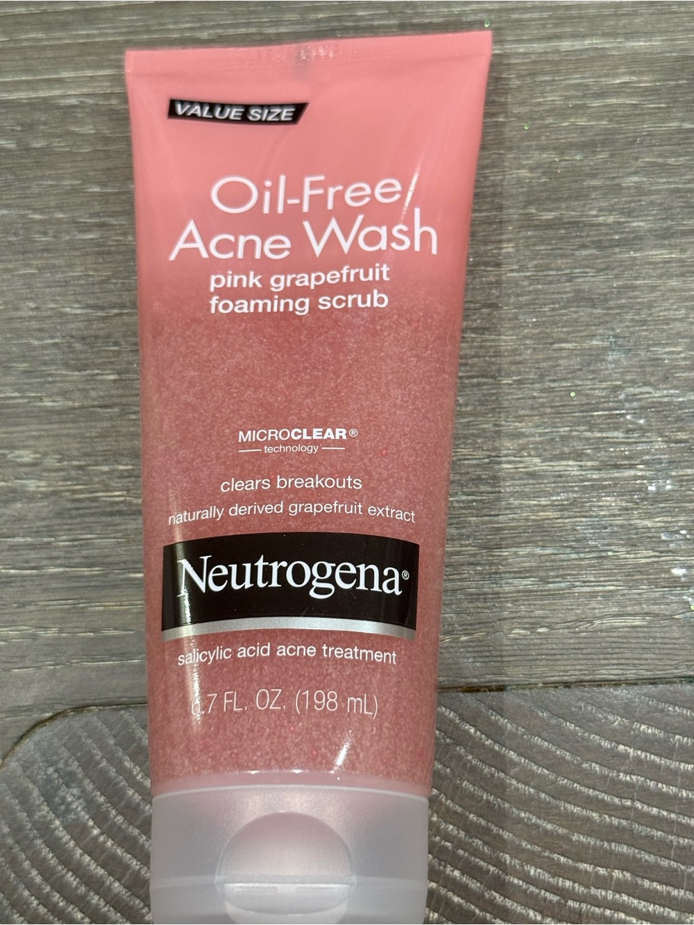 NWT Neutrogena Oil-Free Acne Wash Pink Grapefruit Foaming Scrub 6.7 fl oz